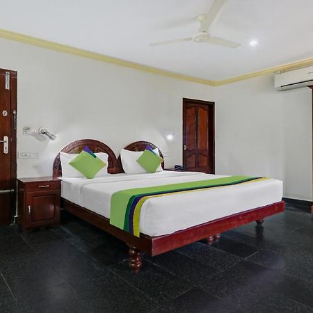 Itsy Hotels The Waters Edge Beach Resort Kovalam Ngoại thất bức ảnh