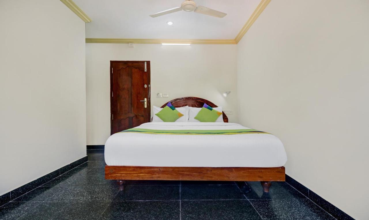 Itsy Hotels The Waters Edge Beach Resort Kovalam Ngoại thất bức ảnh
