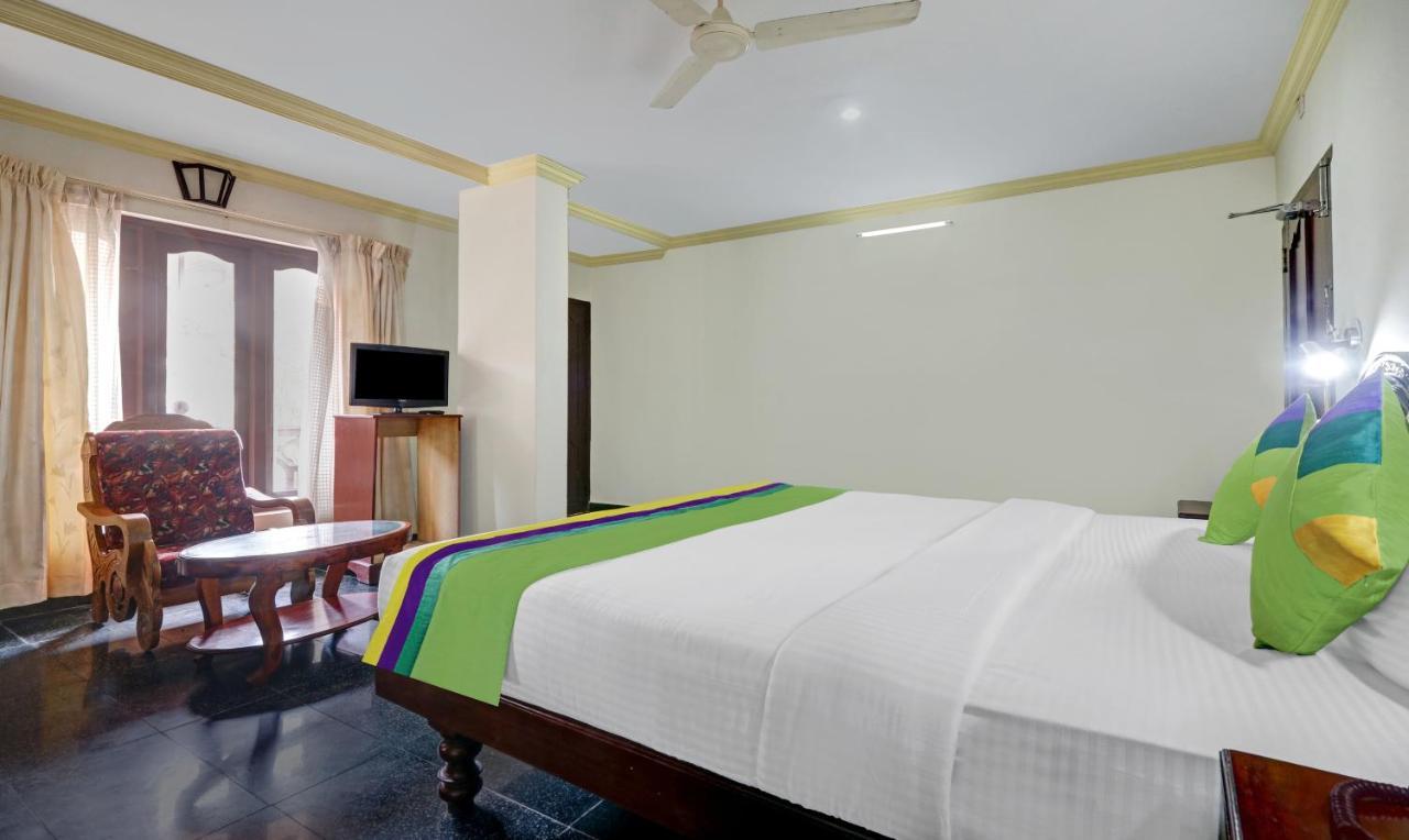 Itsy Hotels The Waters Edge Beach Resort Kovalam Ngoại thất bức ảnh
