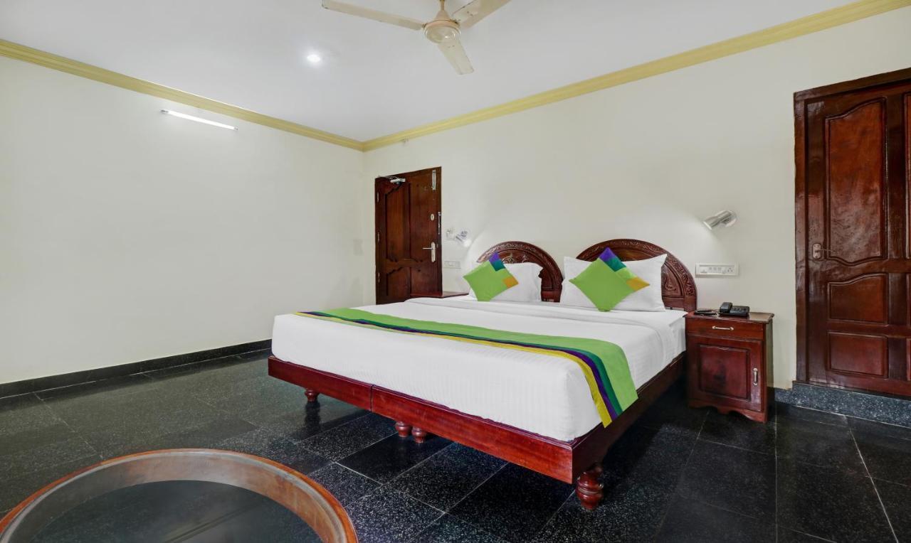 Itsy Hotels The Waters Edge Beach Resort Kovalam Ngoại thất bức ảnh